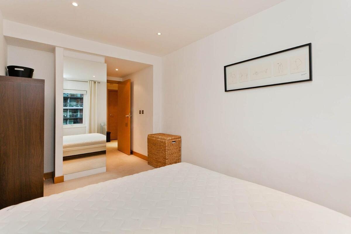 Estatesmen Chelsea Bridge Flat Apartment *