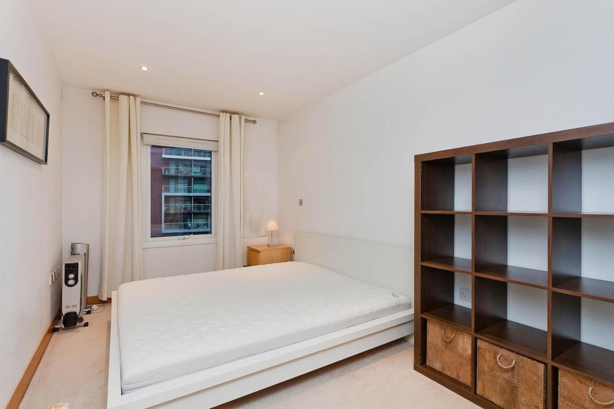 Estatesmen Chelsea Bridge Flat