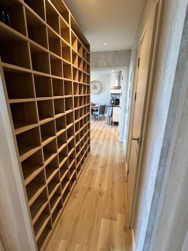 Estatesmen Chelsea Bridge Flat Apartment