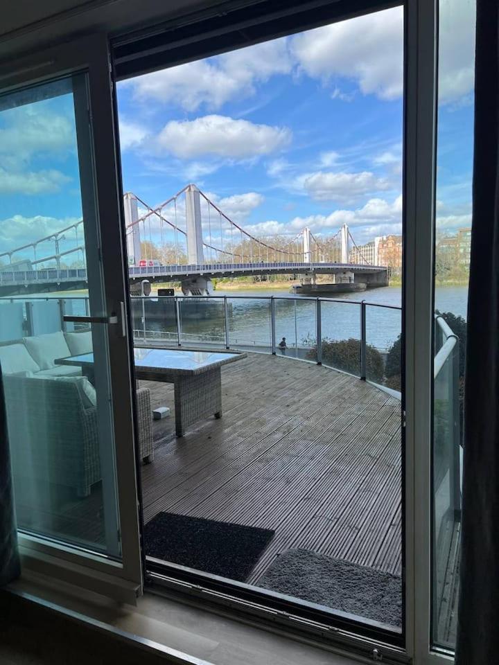 Estatesmen Chelsea Bridge Flat * London